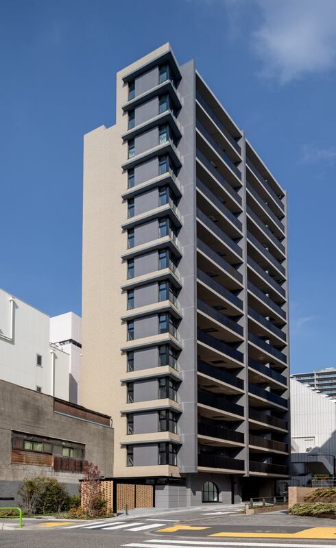 1DK Mansion in Chiyoda, Tokyo - Image 1