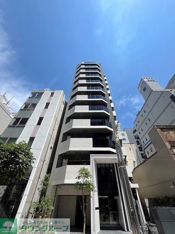 1DK Mansion in Chiyoda, Tokyo - Image 1