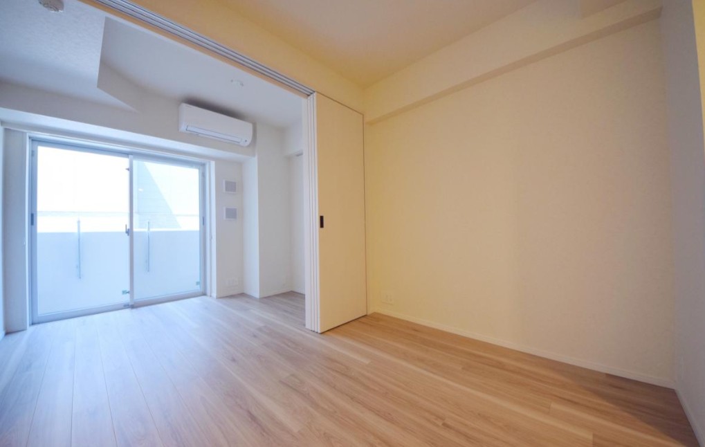 1DK Mansion in Chiyoda, Tokyo