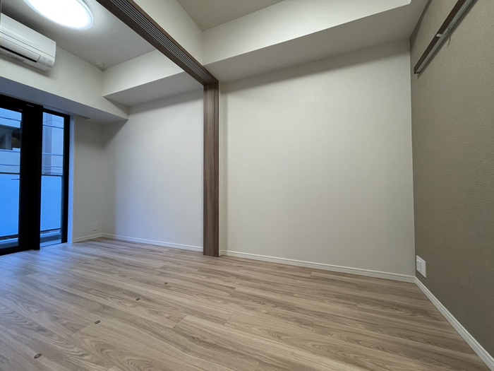 1DK Mansion in Chiyoda, Tokyo — photo 3 of 3