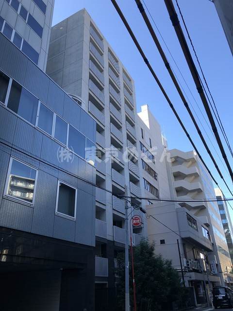 1DK Mansion in Chiyoda, Tokyo - Image 1