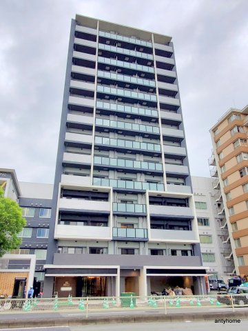 1DK Mansion in Kita-ku, Osaka - Image 1