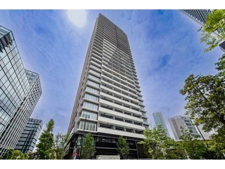 1DK Mansion in Minato, Tokyo - Image 1