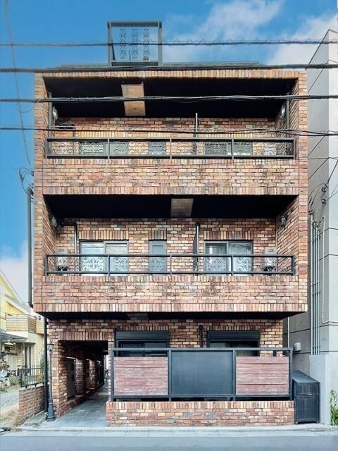1DK Mansion in Nakano, Tokyo — photo 3 of 3