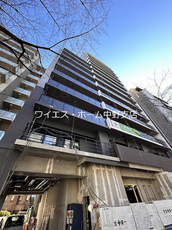 1DK Mansion in Nakano, Tokyo - Image 1