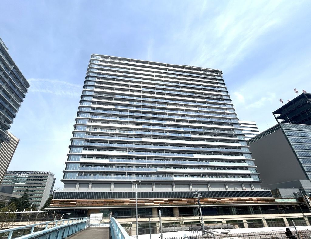 1DK Mansion in Nakano, Tokyo - Image 1