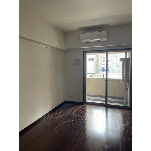 1DK Mansion in Shibuya, Tokyo — photo 3 of 3