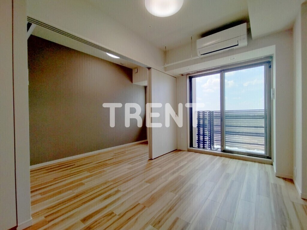 1DK Mansion in Shibuya, Tokyo — photo 3 of 3