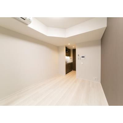 1DK Mansion in Shibuya, Tokyo - Image 1