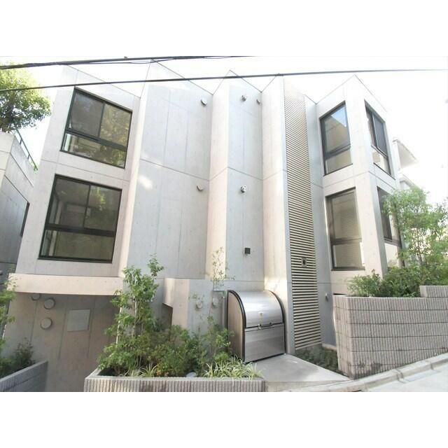 1DK Mansion in Shinjuku, Tokyo