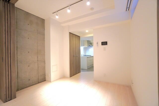 1DK Mansion in Toshima, Tokyo — photo 3 of 3