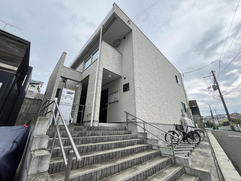 1K Apartment in Aoba-ku, Sendai, Miyagi — photo 3 of 3
