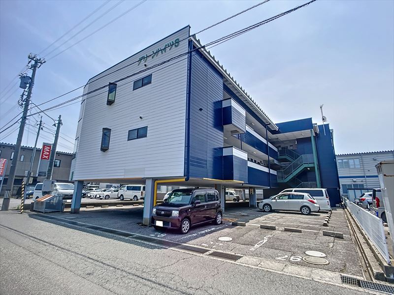 1K Apartment in Kanazawa, Ishikawa