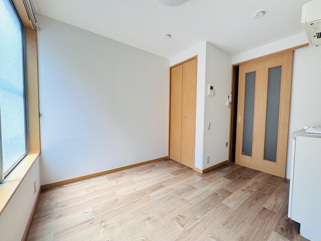 1K Apartment in Meguro, Tokyo — photo 3 of 3