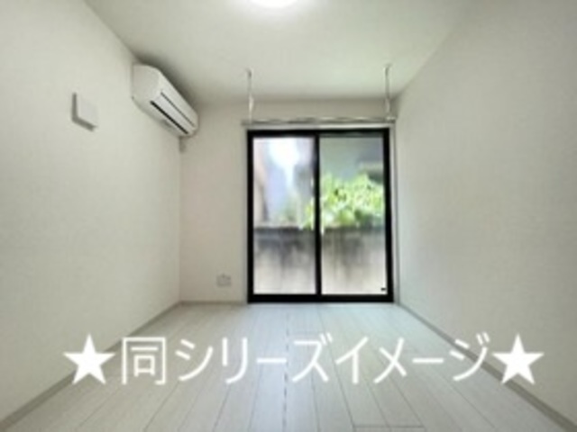 1K Apartment in Suginami, Tokyo — photo 3 of 3