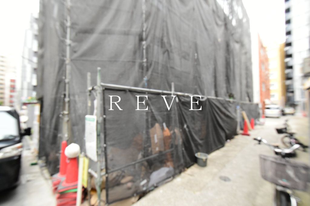 1K Mansion in Chiyoda, Tokyo - Image 1