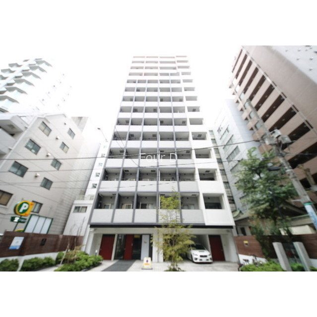 1K Mansion in Chiyoda, Tokyo - Image 1