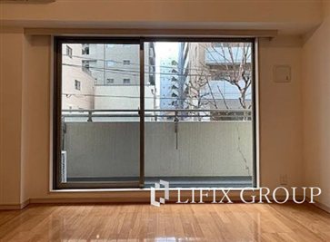 1K Mansion in Chiyoda, Tokyo — photo 3 of 3