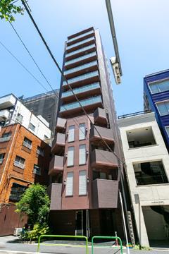 1K Mansion in Chiyoda, Tokyo - Image 1