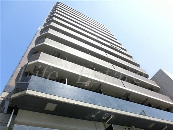 1K Mansion in Chuo-ku, Osaka - Image 1