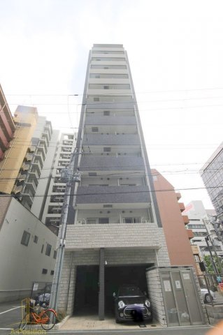 1K Mansion in Chuo-ku, Osaka - Image 1