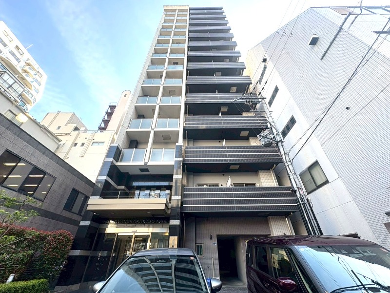 1K Mansion in Chuo-ku, Osaka