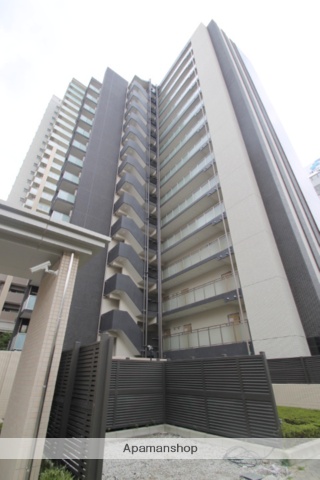 1K Mansion in Chuo-ku, Osaka - Image 1
