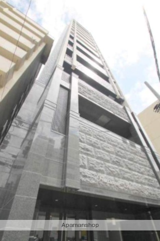 1K Mansion in Chuo-ku, Osaka - Image 1