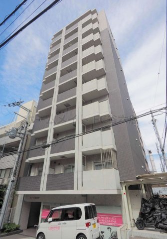 1K Mansion in Chuo-ku, Osaka - Image 1
