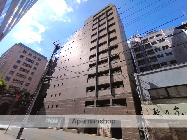 1K Mansion in Kita-ku, Osaka - Image 1