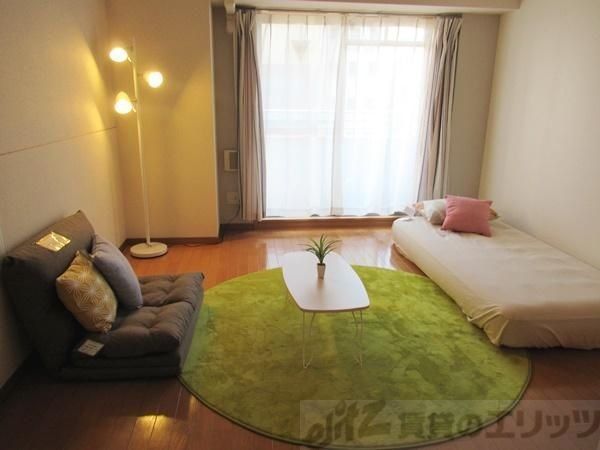 1K Mansion in Kita-ku, Osaka — photo 3 of 3
