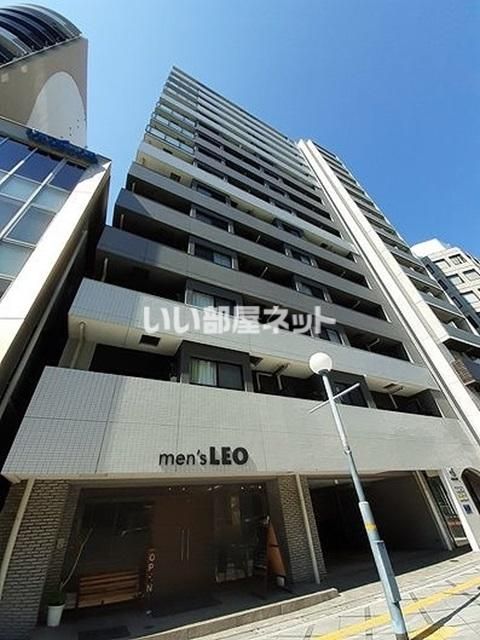 1K Mansion in Kita-ku, Osaka - Image 1