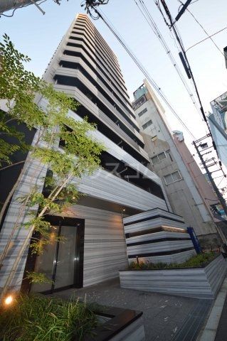 1K Mansion in Kita-ku, Osaka - Image 1