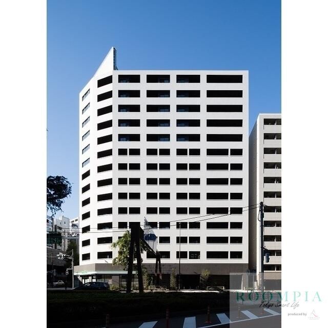 1K Mansion in Meguro, Tokyo - Image 1