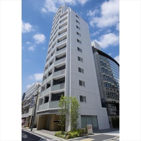 1K Mansion in Minato, Tokyo - Image 1