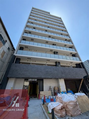 1K Mansion in Naniwa-ku, Osaka - Image 1