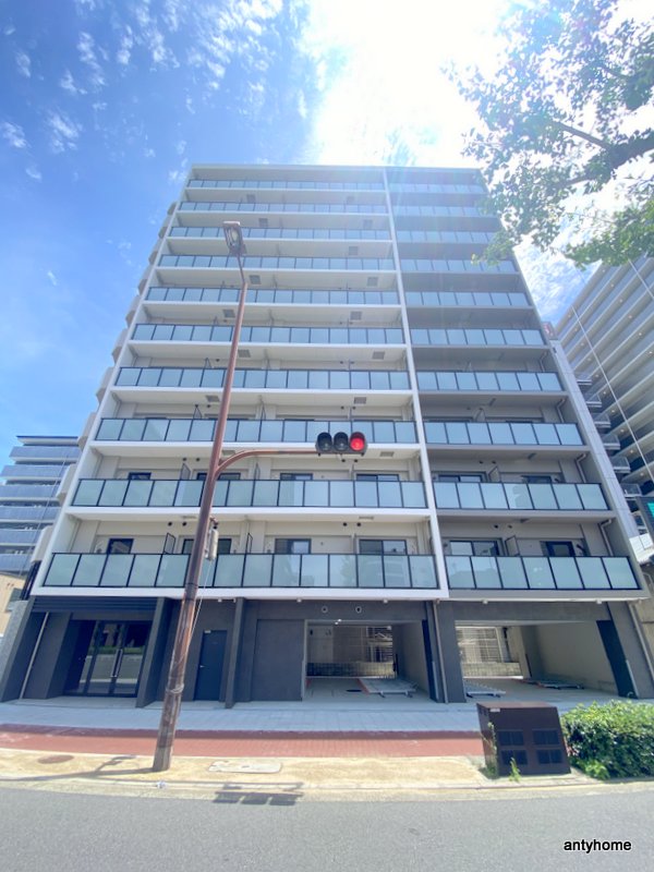 1K Mansion in Naniwa-ku, Osaka - Image 1