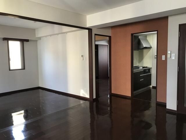 1K Mansion in Shibuya, Tokyo — photo 3 of 3