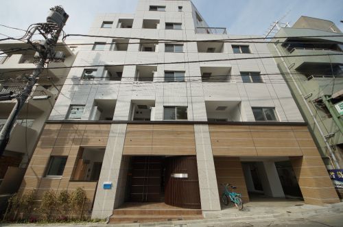 1K Mansion in Shibuya, Tokyo - Image 1