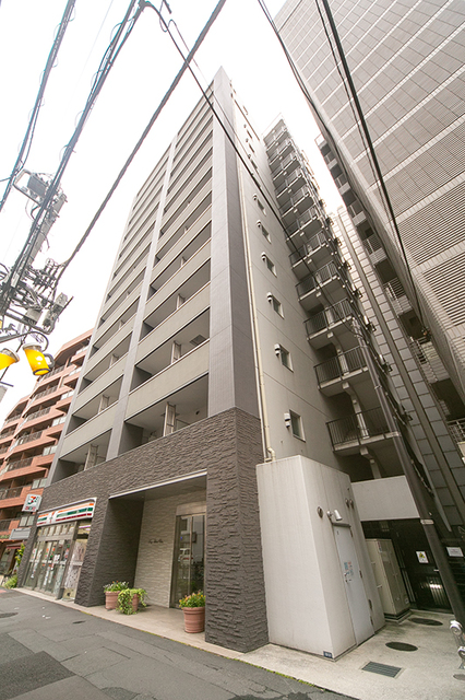 1K Mansion in Shibuya, Tokyo - Image 1