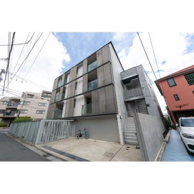 1K Mansion in Shibuya, Tokyo - Image 1