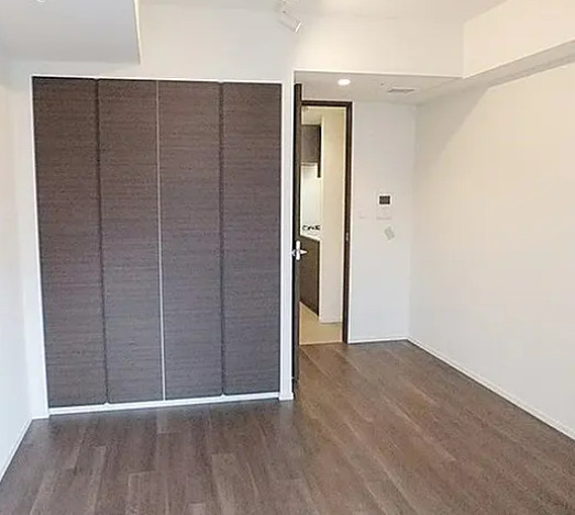 1K Mansion in Shibuya, Tokyo — photo 3 of 3