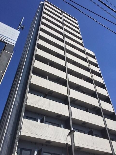 1K Mansion in Toshima, Tokyo - Image 1