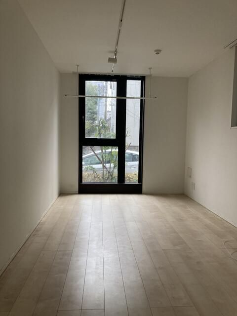 1K Mansion in Toshima, Tokyo — photo 3 of 3