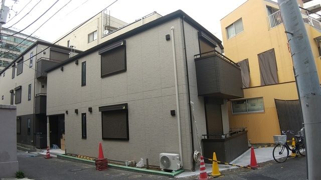 1LDK Apartment in Chiyoda, Tokyo