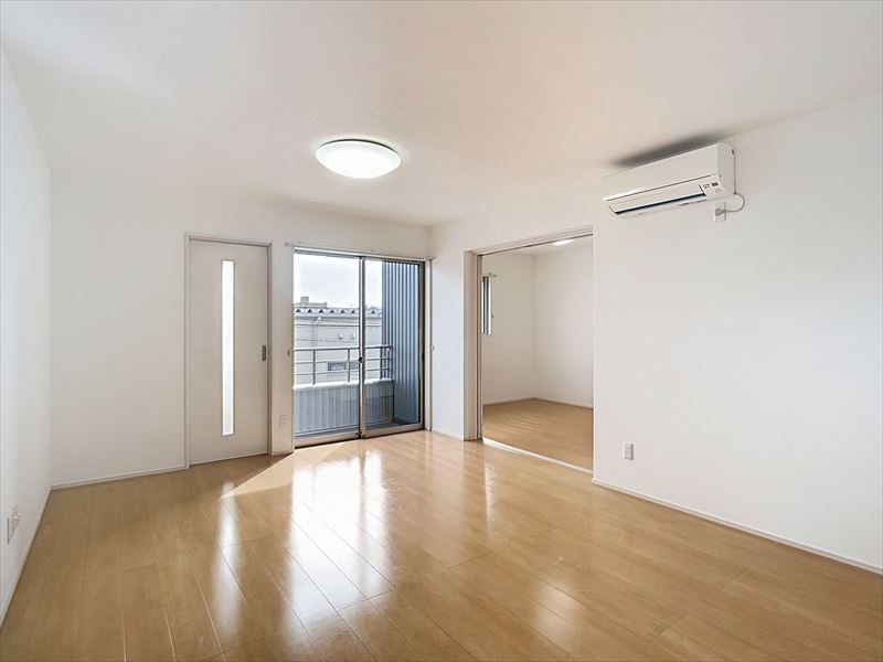 1LDK Apartment in Kanazawa, Ishikawa