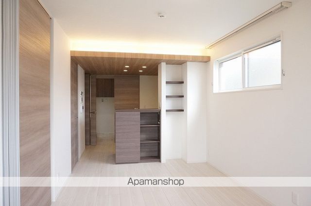 1LDK Apartment in Kanazawa, Ishikawa — photo 3 of 3