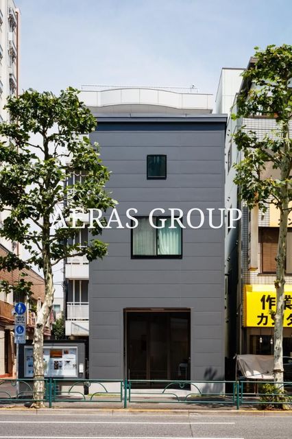1LDK Apartment in Nakano, Tokyo - Image 1