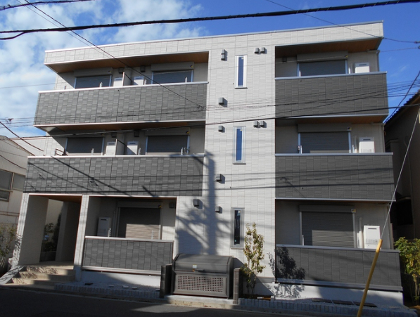 1LDK Apartment in Nakano, Tokyo - Image 1