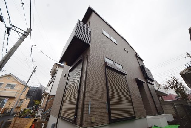 1LDK Apartment in Setagaya, Tokyo